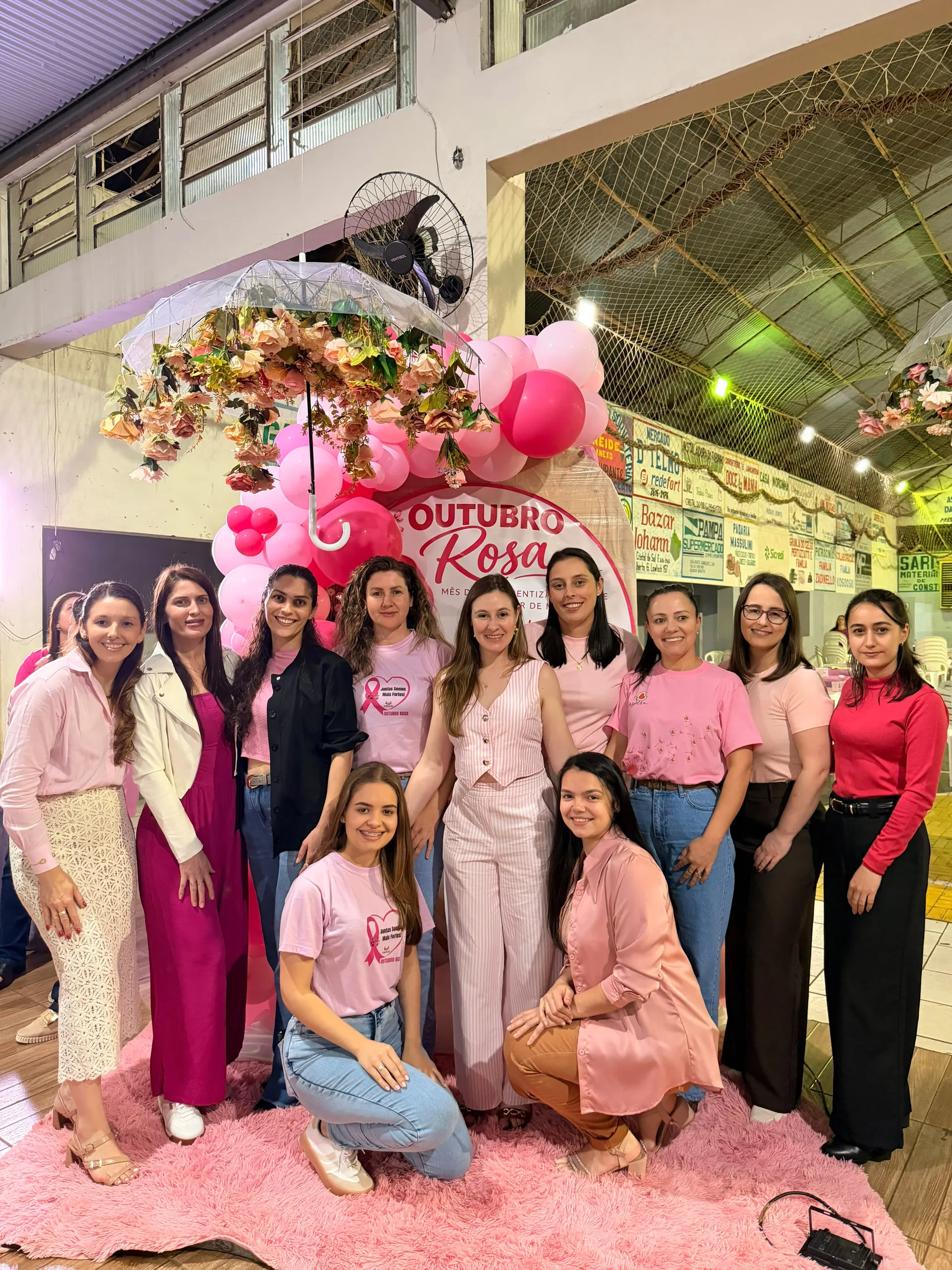 Tardezinha Rosa reúne mulheres em noite de conscientização sobre saúde em Cristal do Sul